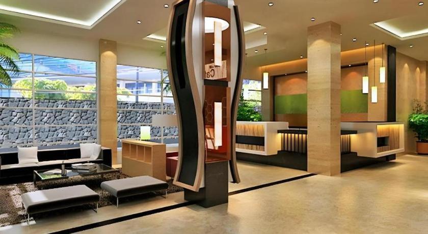 Asoka Luxury Hotel Bandar Lampung Exterior foto
